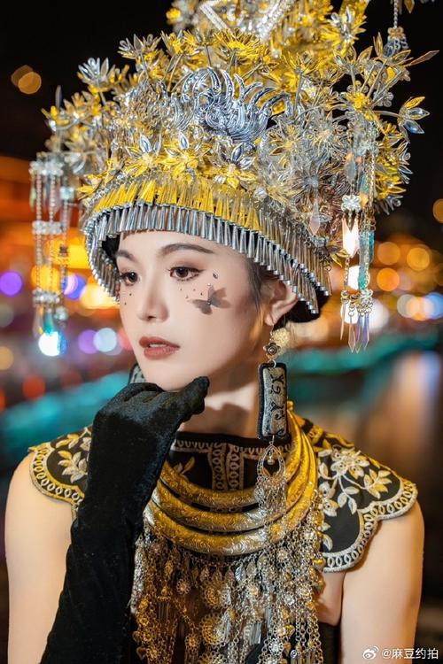 约摄影师本人坐标深圳龙岗区,现诚意约摄影师及商家合作.提供模特服务
